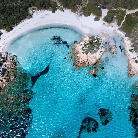 Luci Di La Muntagna Hotel 4*