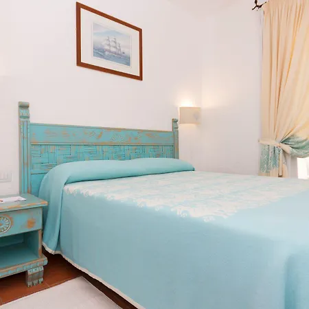 Hotel Luci Di La Muntagna 4*